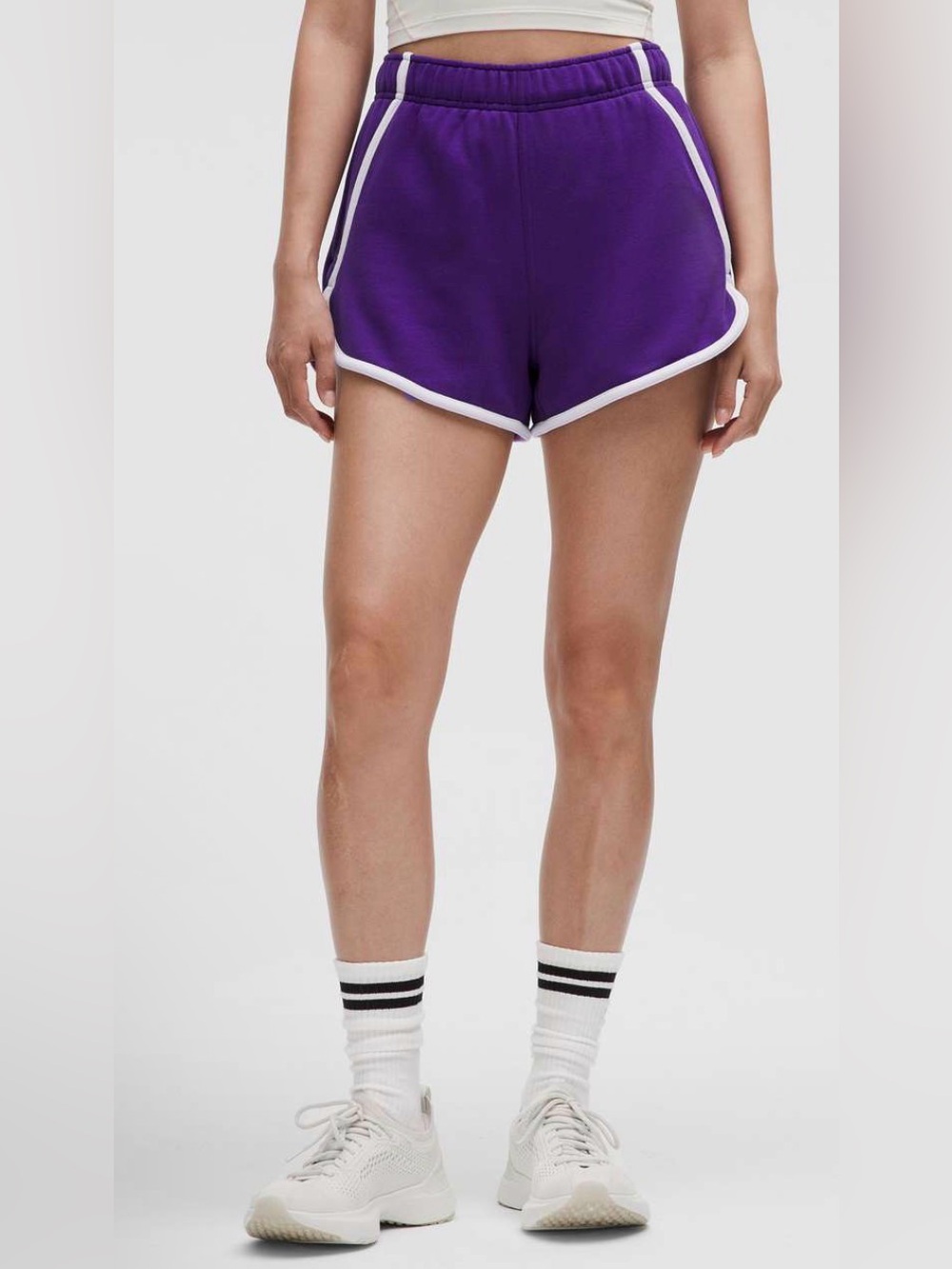 NWOT Flawed Lululemon Scuba Midsize Purple Shorts with White Trim